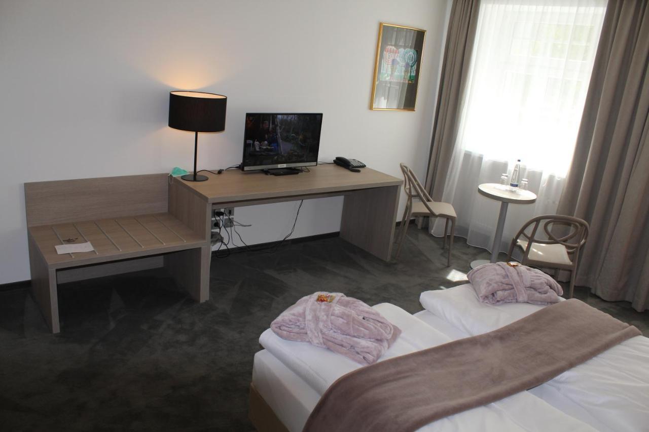 Garni Hotel Schmaus Viechtach Kültér fotó