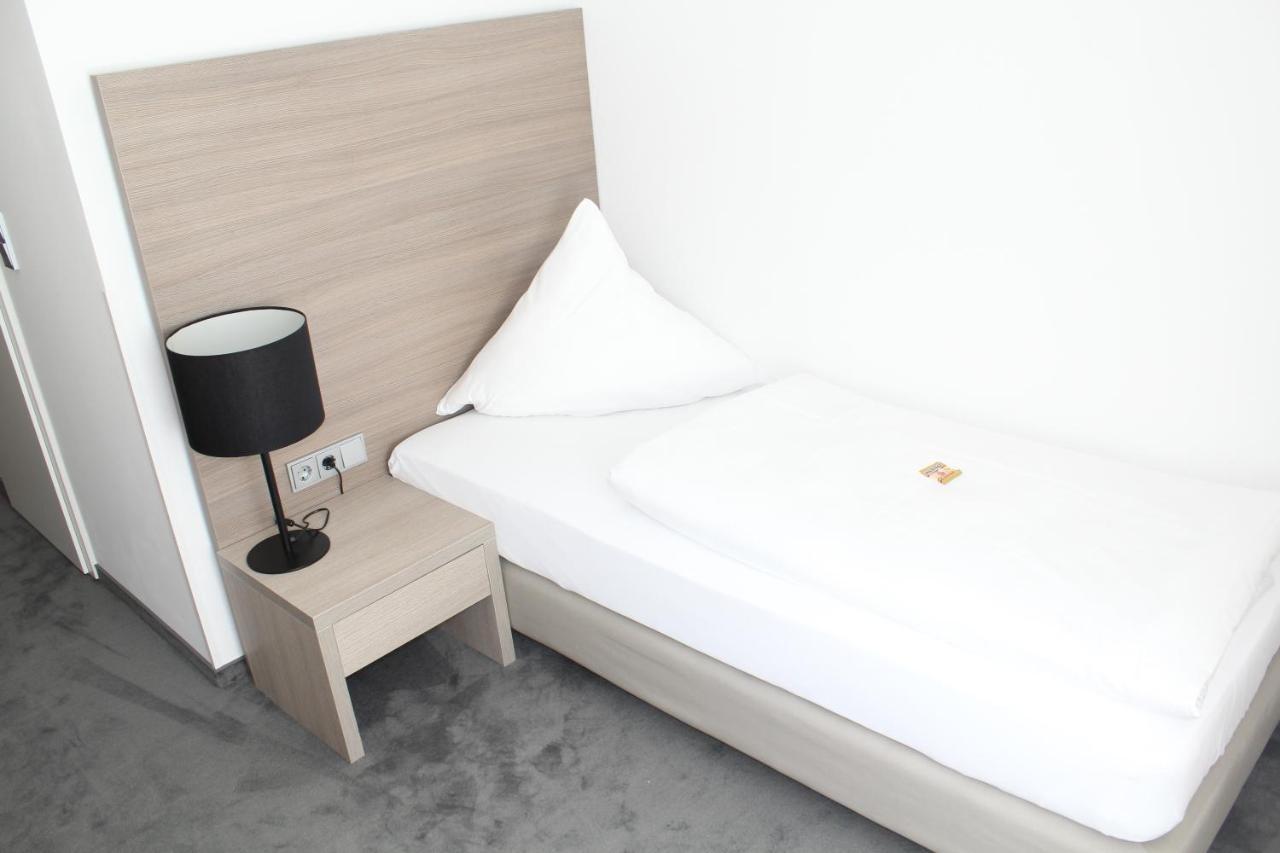 Garni Hotel Schmaus Viechtach Kültér fotó