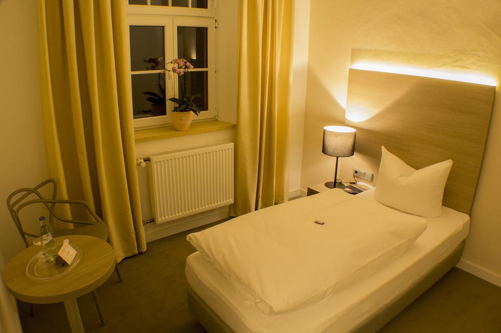 Garni Hotel Schmaus Viechtach Szoba fotó